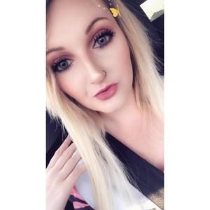 Meet your Posher, Holley